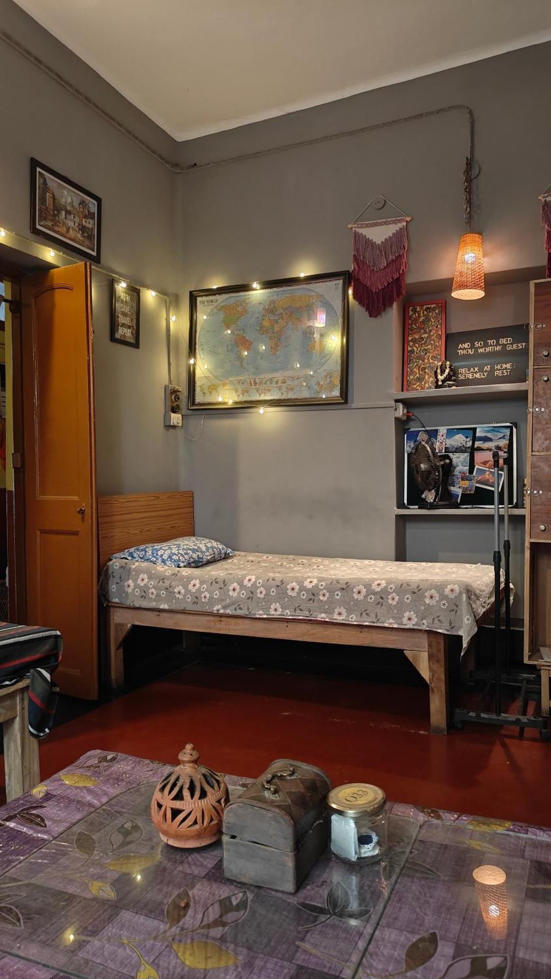 Calcutta Backpackers Homestay- For Travellers And Backpackers Room photo